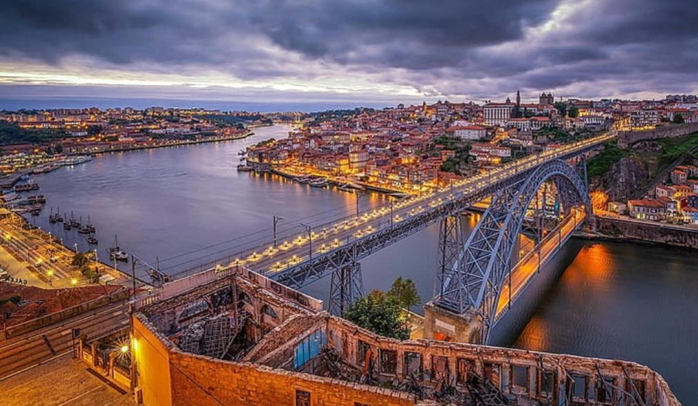 Casa Dos Sequeiras Port Wine Cellars Villa Vila Nova de Gaia Exterior photo